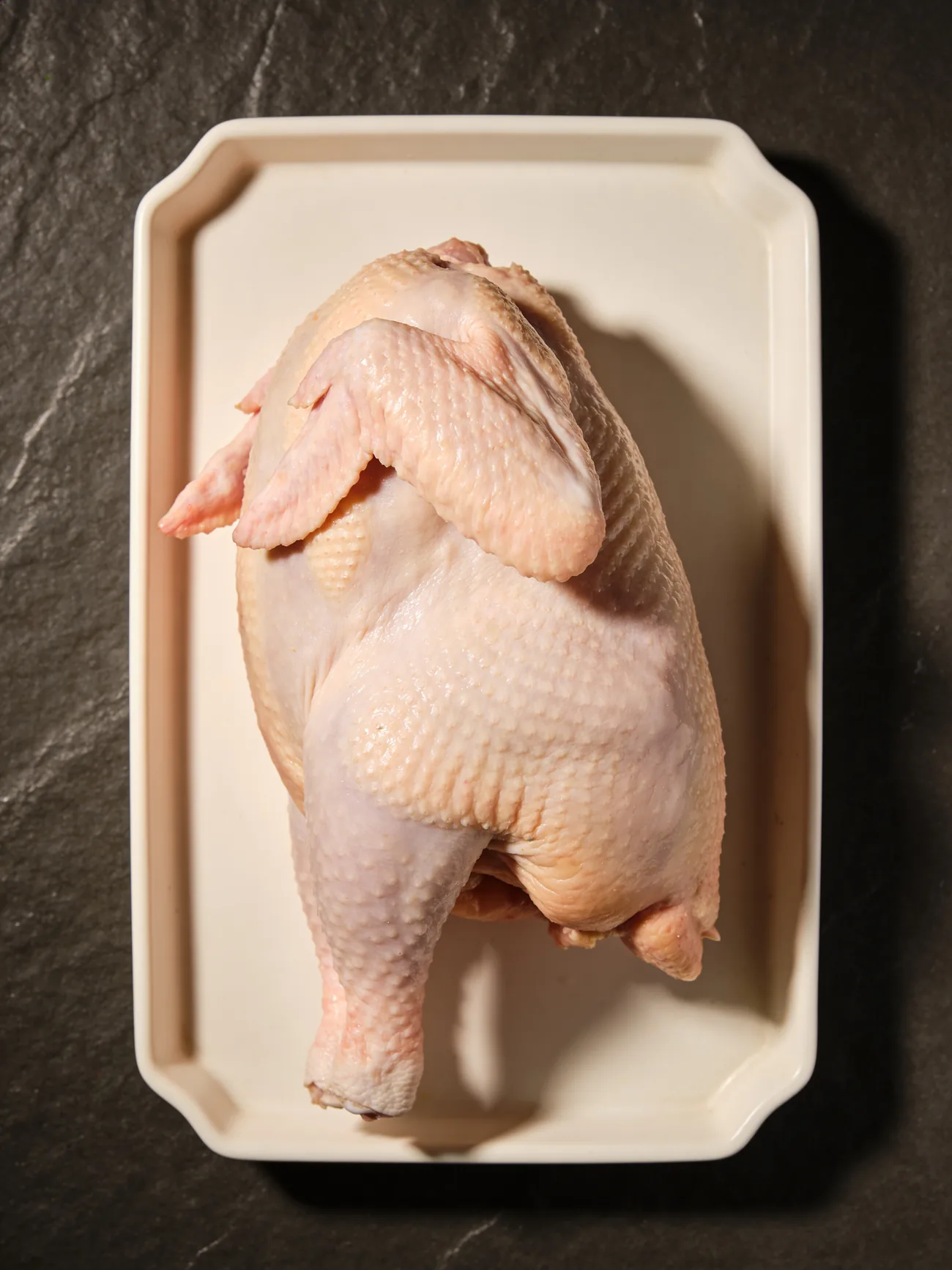 Whole Celino poultry on a tray