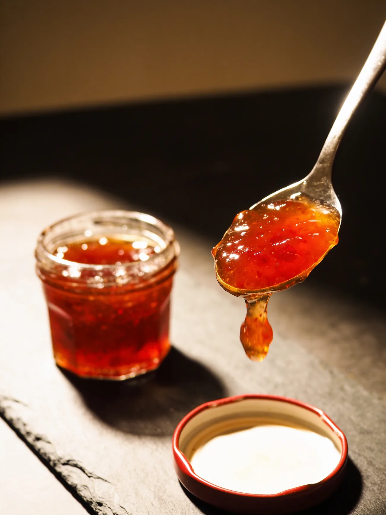 Freddo fruit jam in a glass jar